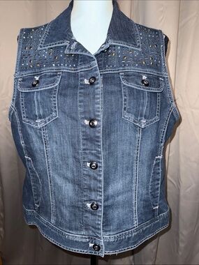 Chico's Blue Denim Studded Sleeveless Jacket Vest